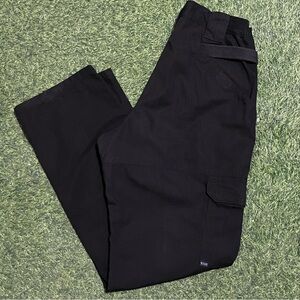 5.11 Tactical Cargo Pants Men’s 30x32 Black Taclite Pro Ripstop Series 74273